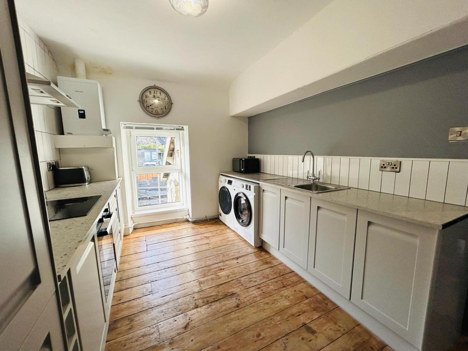 Dolgellau Grand Heights Apt Екстериор снимка