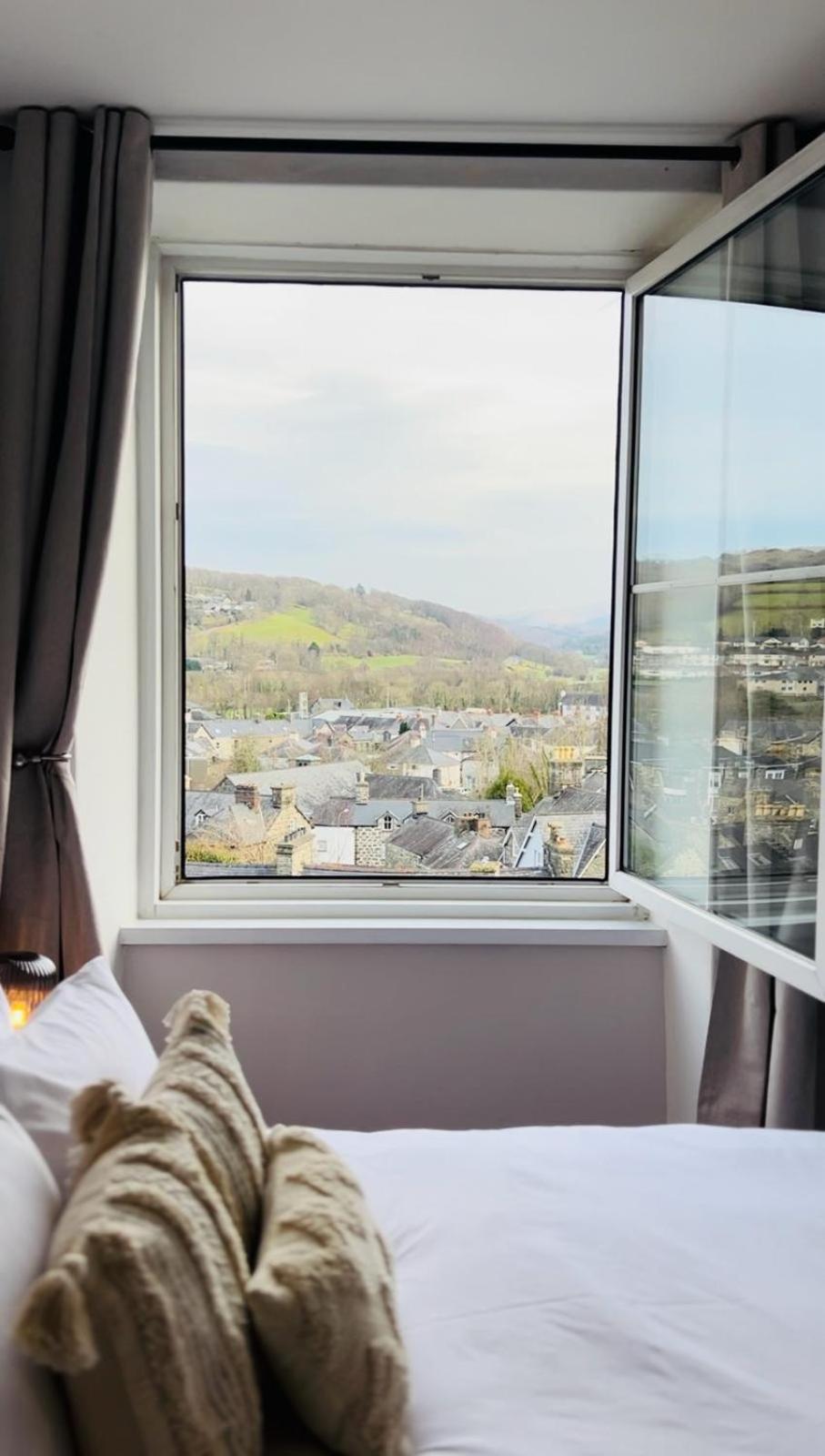 Dolgellau Grand Heights Apt Екстериор снимка